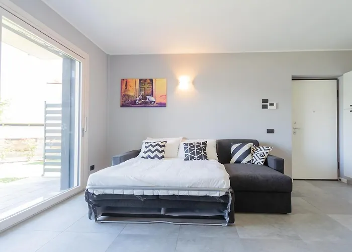 Anna's Quiet & Charme By Rent Pianello Del Lario